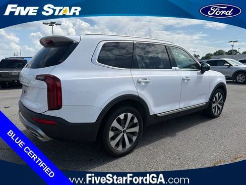 Used 2022 Kia Telluride S FWD image 3