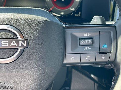 New 2026 Nissan Pathfinder SL w/ SL Premium Package AWD/4WD image 19