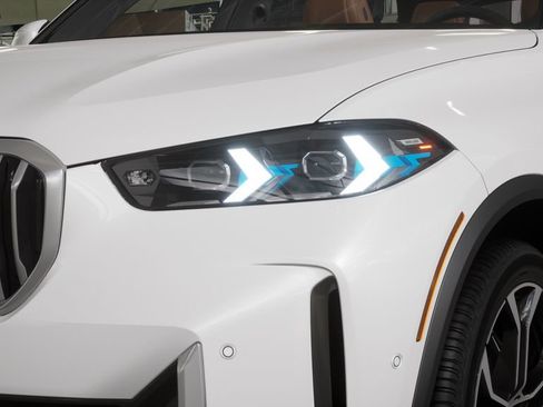 Used 2026 BMW X5 xDrive50e w/ Executive Package image 20