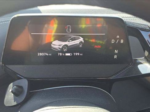 Used 2023 Volkswagen ID.4 Pro RWD image 9