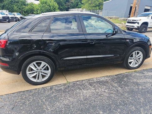 Used 2018 Audi Q3 2.0T Premium w/ Convenience Package FWD image 5