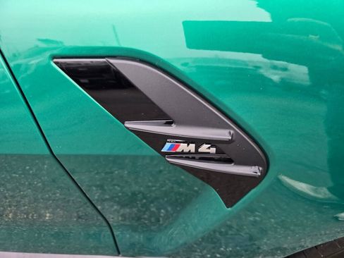 Used 2024 BMW M4 Coupe w/ Executive Package image 15