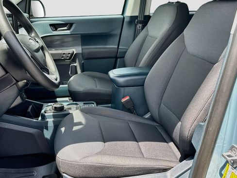 Certified 2023 Ford Maverick XL FWD image 18
