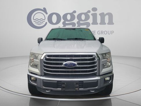 Used 2016 Ford F150 XLT w/ Equipment Group 302A Luxury AWD/4WD image 4
