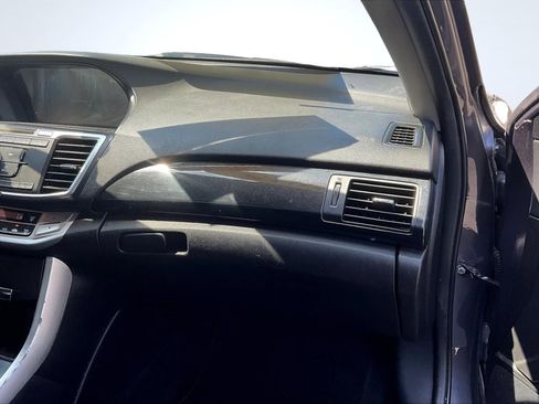 Used 2015 Honda Accord Sport image 17