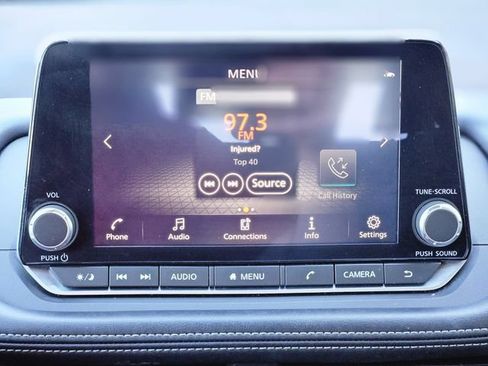 Certified 2023 Nissan Rogue SV FWD image 23