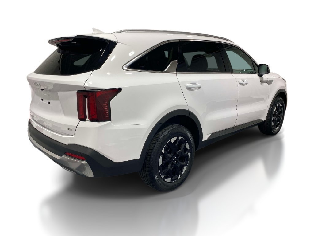 New 2026 Kia Sorento S FWD image 4