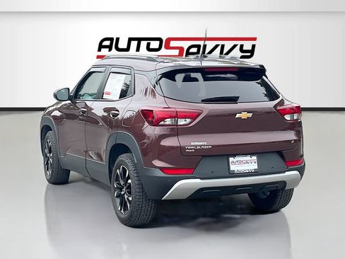 Used 2022 Chevrolet TrailBlazer LT w/ Convenience Package AWD/4WD image 5