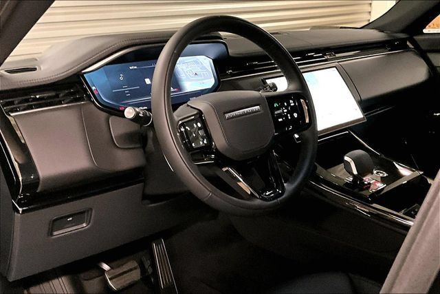 New 2026 Land Rover Range Rover Sport Dynamic SE AWD/4WD image 7