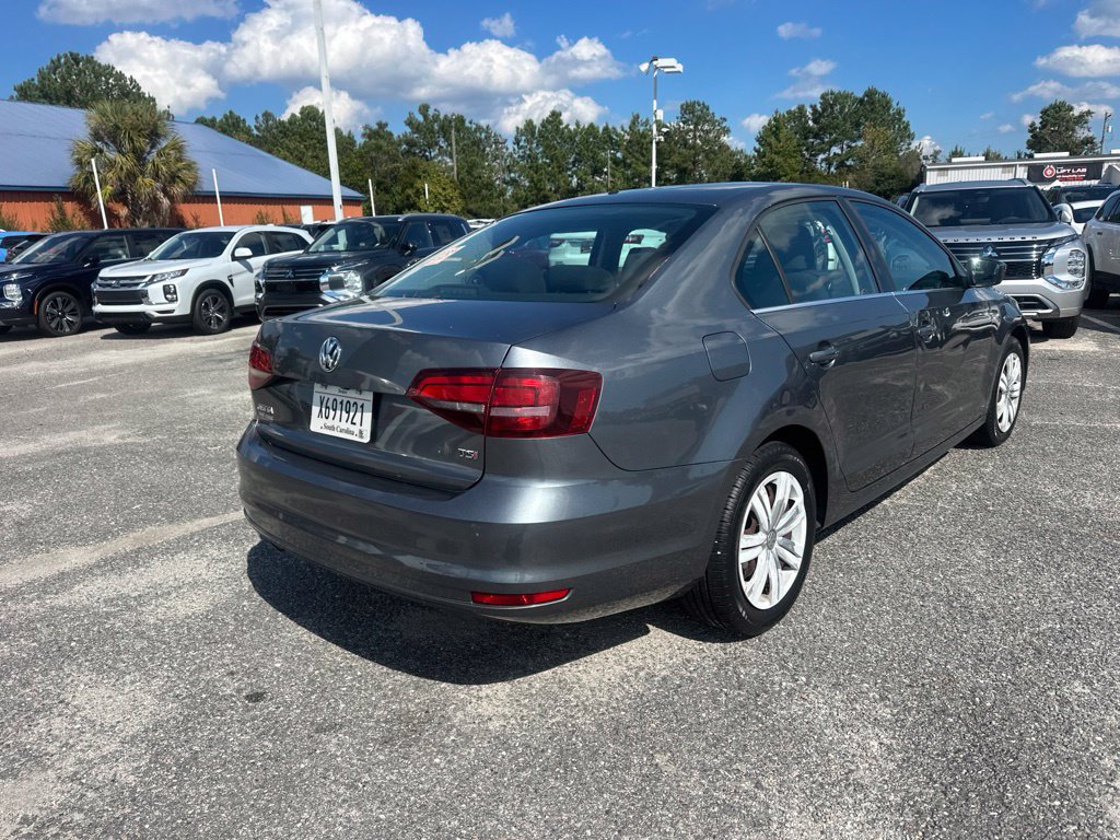 Used 2017 Volkswagen Jetta S FWD image 3