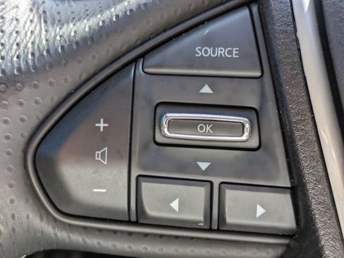 Used 2018 Nissan Maxima Platinum w/ Interior Lighting Package FWD image 25