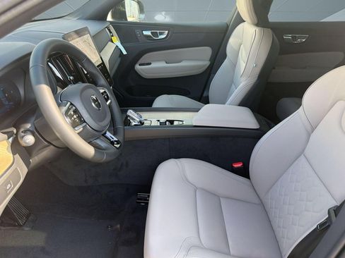 New 2026 Volvo XC60 B5 Plus w/ Climate Package AWD/4WD image 5