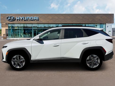 New 2026 Hyundai Tucson SEL image 3