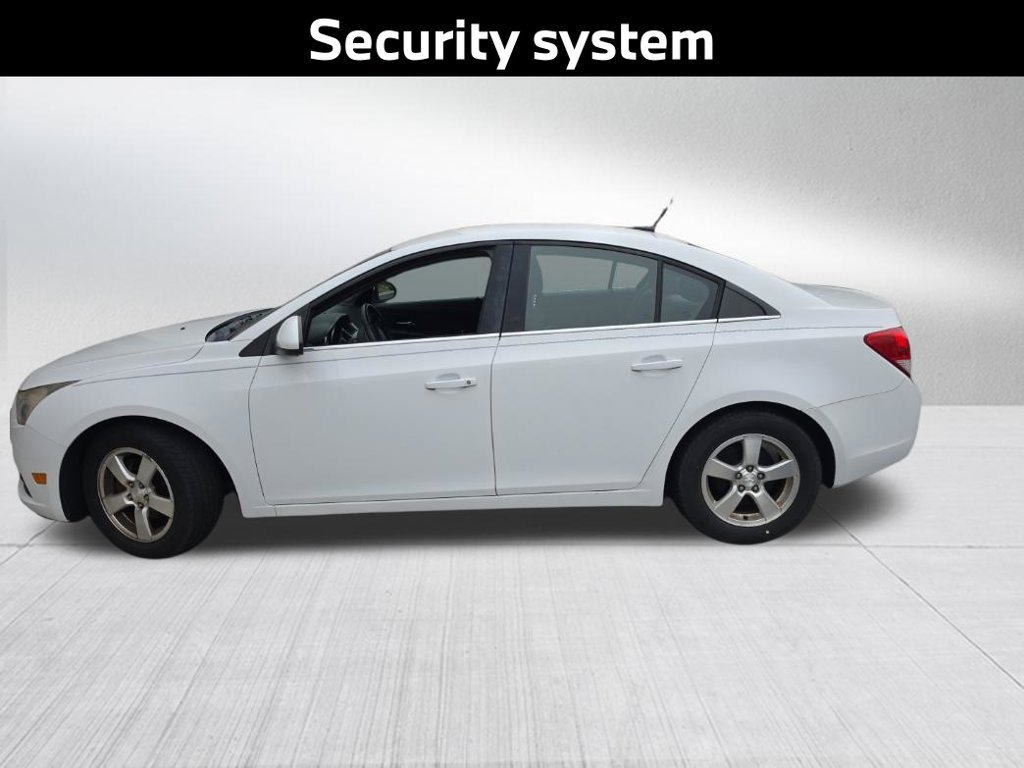 Used 2013 Chevrolet Cruze LT FWD image 9