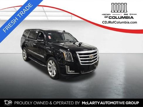 Used 2020 Cadillac Escalade Premium Luxury AWD/4WD image 1
