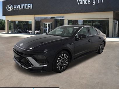 Used 2025 Hyundai Sonata Limited