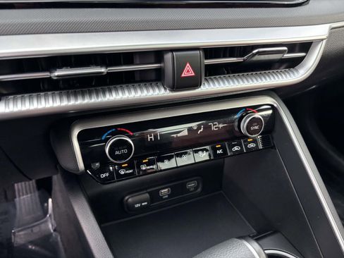 Used 2023 Kia K5 GT-Line image 23