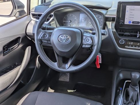 Used 2024 Toyota Corolla LE FWD image 16