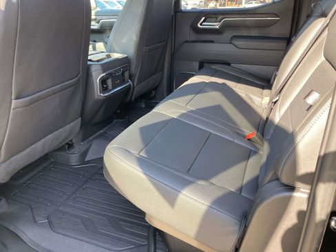 New 2026 GMC Sierra 1500 SLT w/ SLT Premium Plus Package image 12