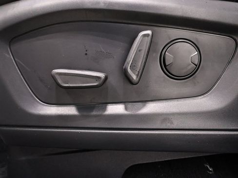 New 2026 Ford Explorer Active w/ Active Comfort Package image 12