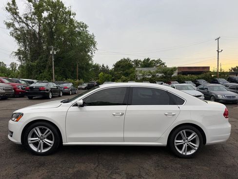 Used 2014 Volkswagen Passat 1.8T SE FWD image 8