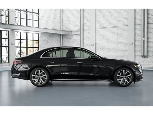 New 2026 Mercedes-Benz E 350 4MATIC Sedan image 2