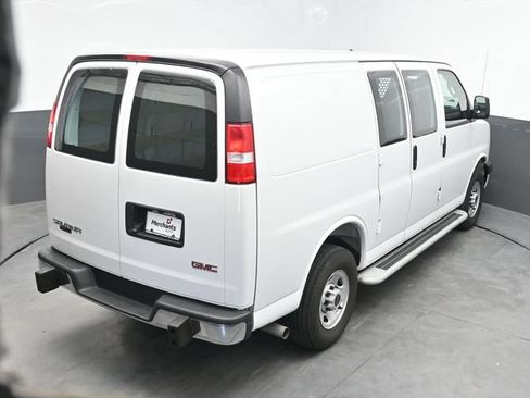 Used 2025 GMC Savana 2500 w/ Driver Convenience Package RWD image 35