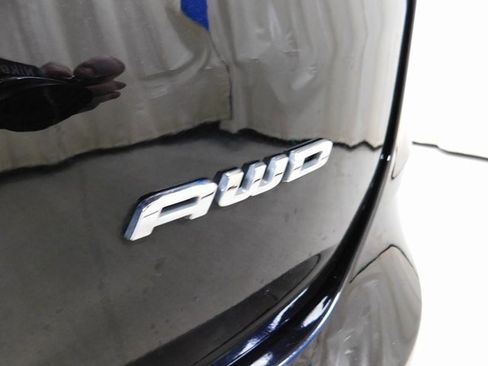 Used 2024 Ford Edge SEL image 14