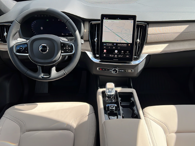 New 2027 Volvo XC90 B5 Plus AWD/4WD image 10