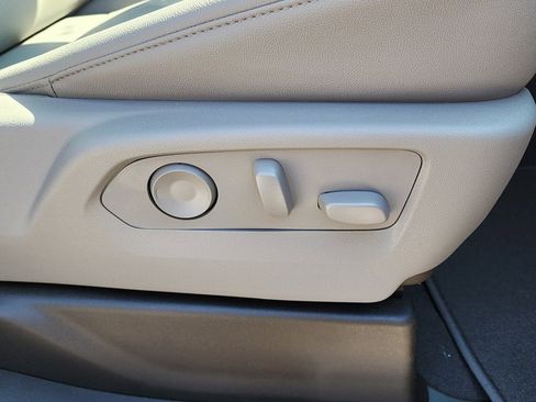 New 2026 GMC Sierra 1500 SLT w/ SLT Premium Plus Package image 38