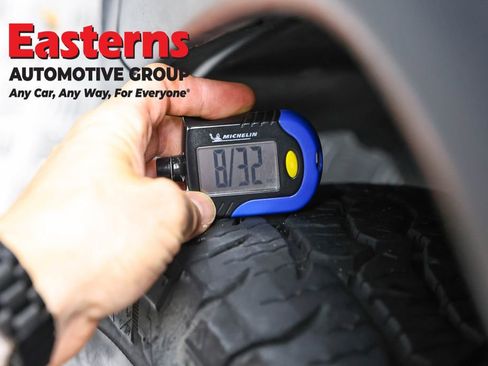 Used 2022 Jeep Compass Latitude AWD/4WD image 26