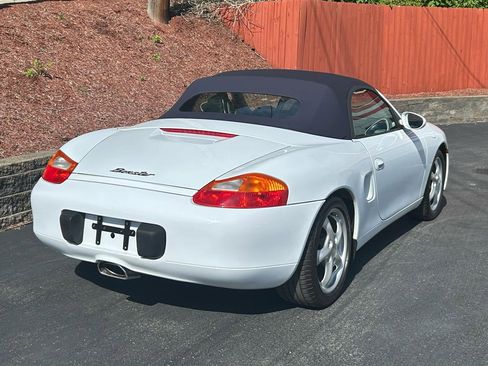 Used 1997 Porsche Boxster RWD image 8