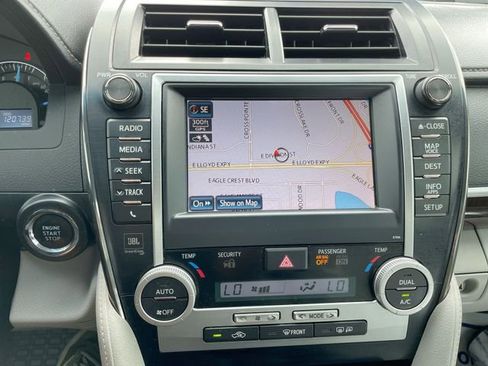 Used 2014 Toyota Camry XLE FWD image 23