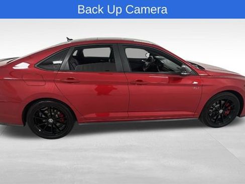 Used 2025 Volkswagen Jetta GLI Autobahn FWD image 2