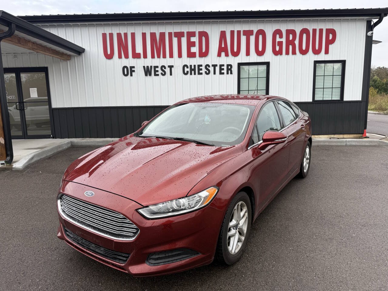 Used 2014 Ford Fusion SE FWD image 1
