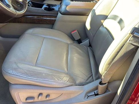 Used 2015 Chevrolet Tahoe LT image 13