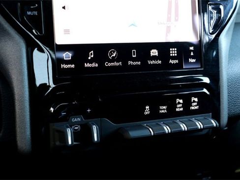 Used 2025 RAM 2500 Tradesman image 18