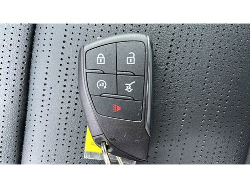 Certified 2025 Buick Enclave Sport Touring image 34