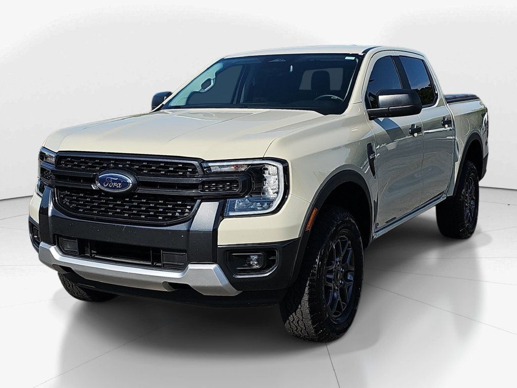 Used 2025 Ford Ranger XLT w/ Equipment Group 301A High RWD image 11