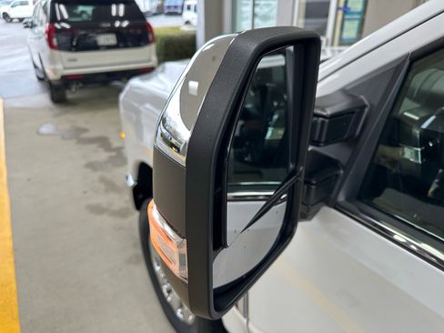 New 2026 Ford F250 Lariat image 17