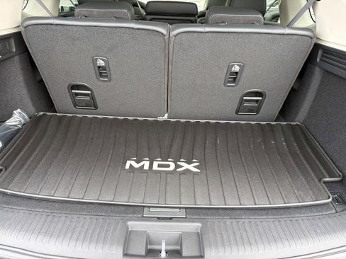 New 2026 Acura MDX SH-AWD image 10