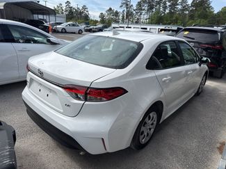 Used 2024 Toyota Corolla LE video 3