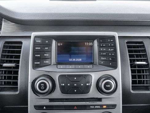 Used 2017 Ford Flex SE FWD image 28