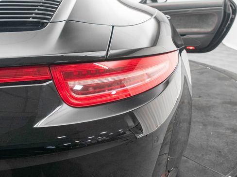 Used 2015 Porsche 911 Carrera 4 GTS image 48