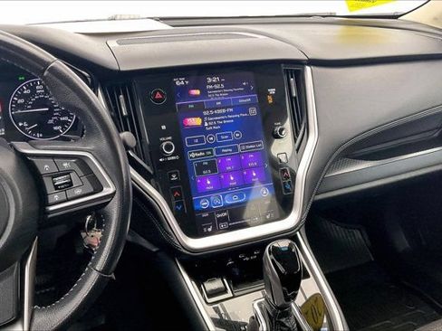 Used 2021 Subaru Outback Premium AWD/4WD image 5