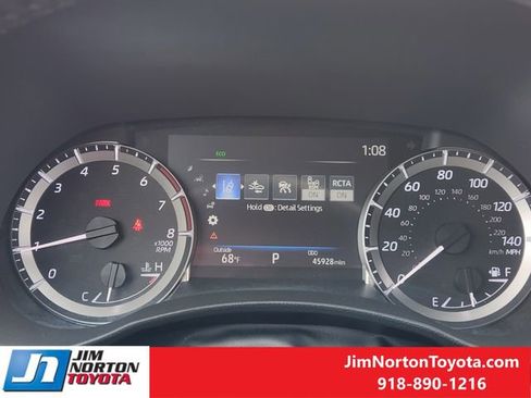 Used 2023 Toyota Highlander LE image 18