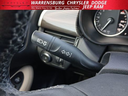 Used 2019 Buick Envision Premium w/ LPO, Cargo Package image 18