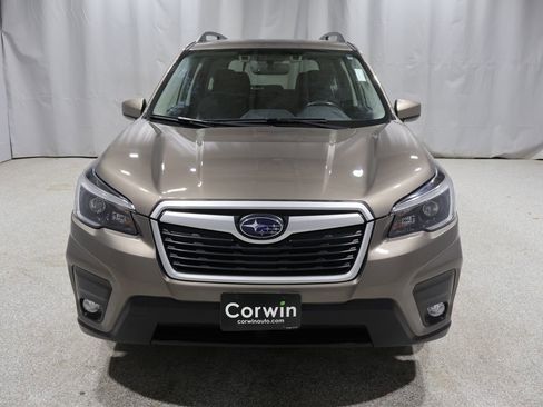 Used 2021 Subaru Forester Premium AWD/4WD image 6