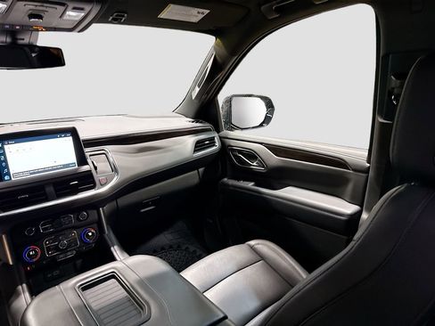 Used 2022 Chevrolet Tahoe LT image 24