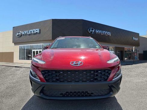 Certified 2023 Hyundai Kona SEL AWD/4WD image 7